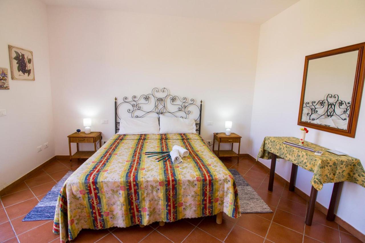 Agriturismo Tarantola Alcamo Eksteriør billede