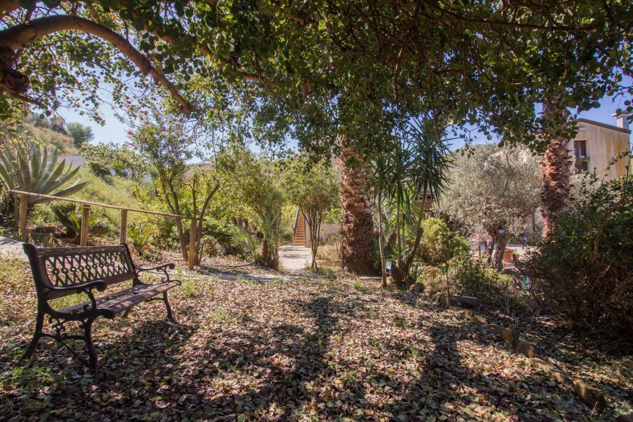 Agriturismo Tarantola Alcamo Eksteriør billede