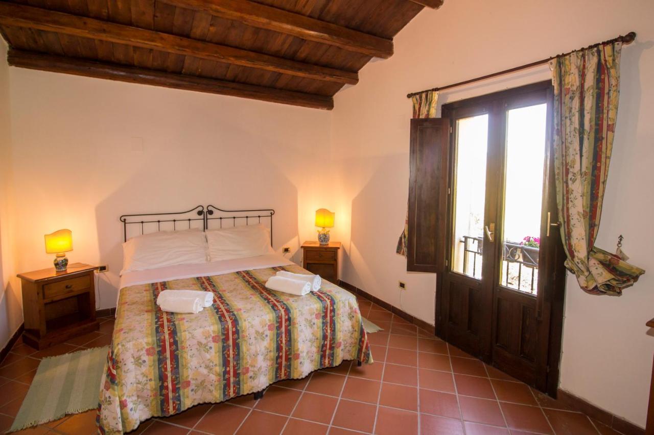 Agriturismo Tarantola Villa Alcamo Eksteriør billede